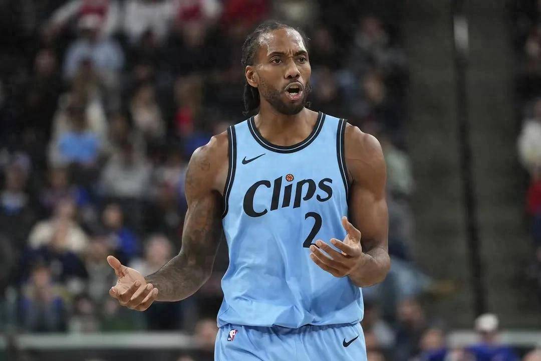 开云体育登录-快船客场输球，莱昂纳德连续沉默