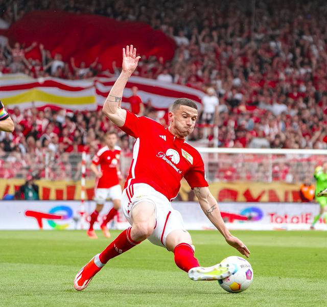 开云体育-斯洛文尼亚惊险晋级，实现逆袭！，掌声雷动的简单介绍