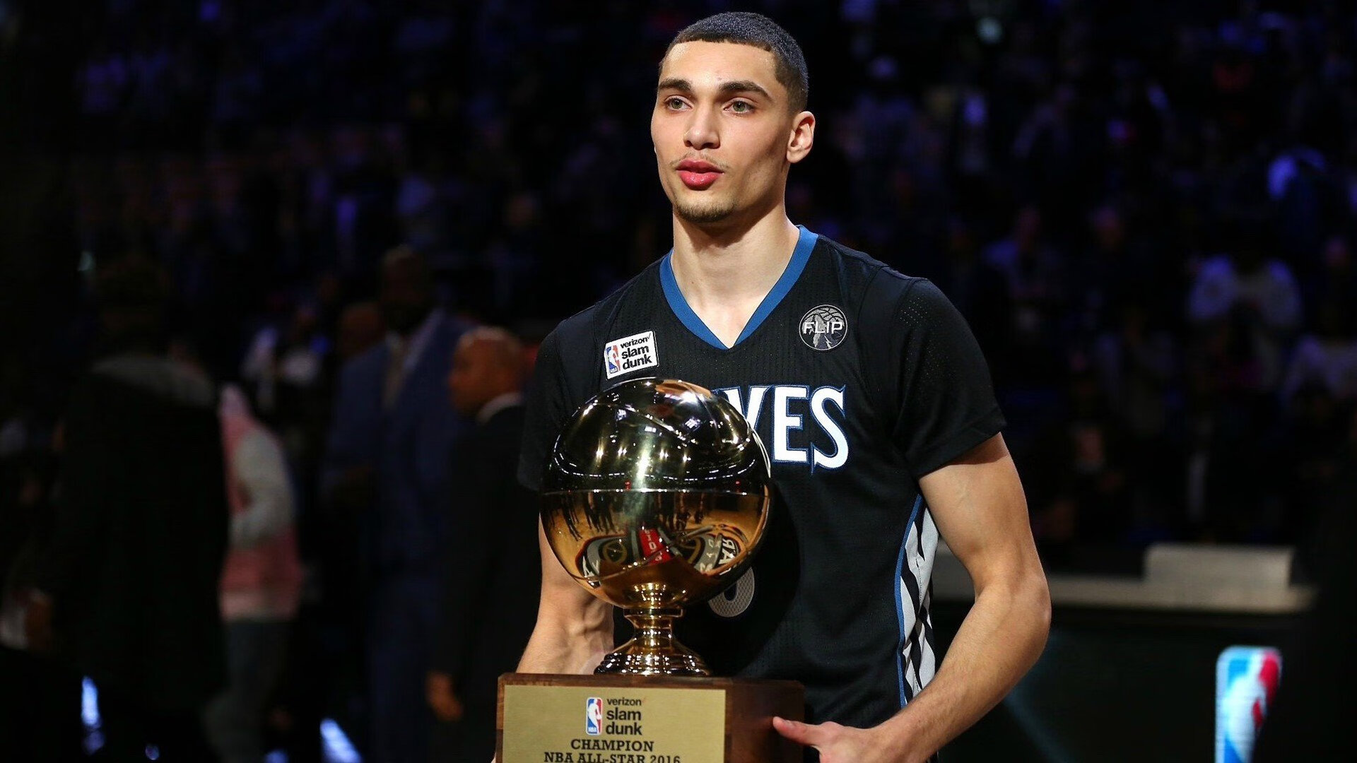 老将如棋，苏亚雷斯用智慧与刀锋，在美加墨之夜写下老兵新传